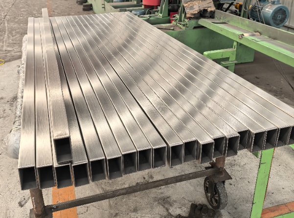 昌平建筑工程行业用不锈钢无缝钢管